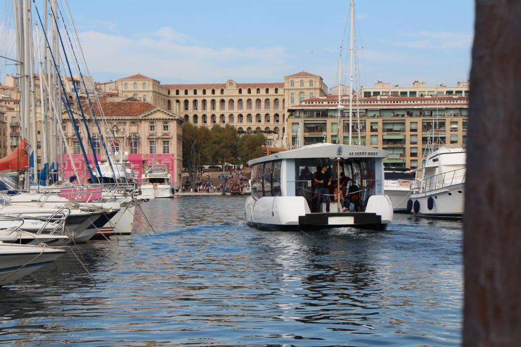 Апартаменты Escapade Vieux-Port Марсель Экстерьер фото